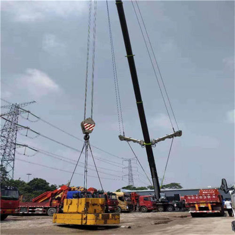 金波乡风电设备吊装